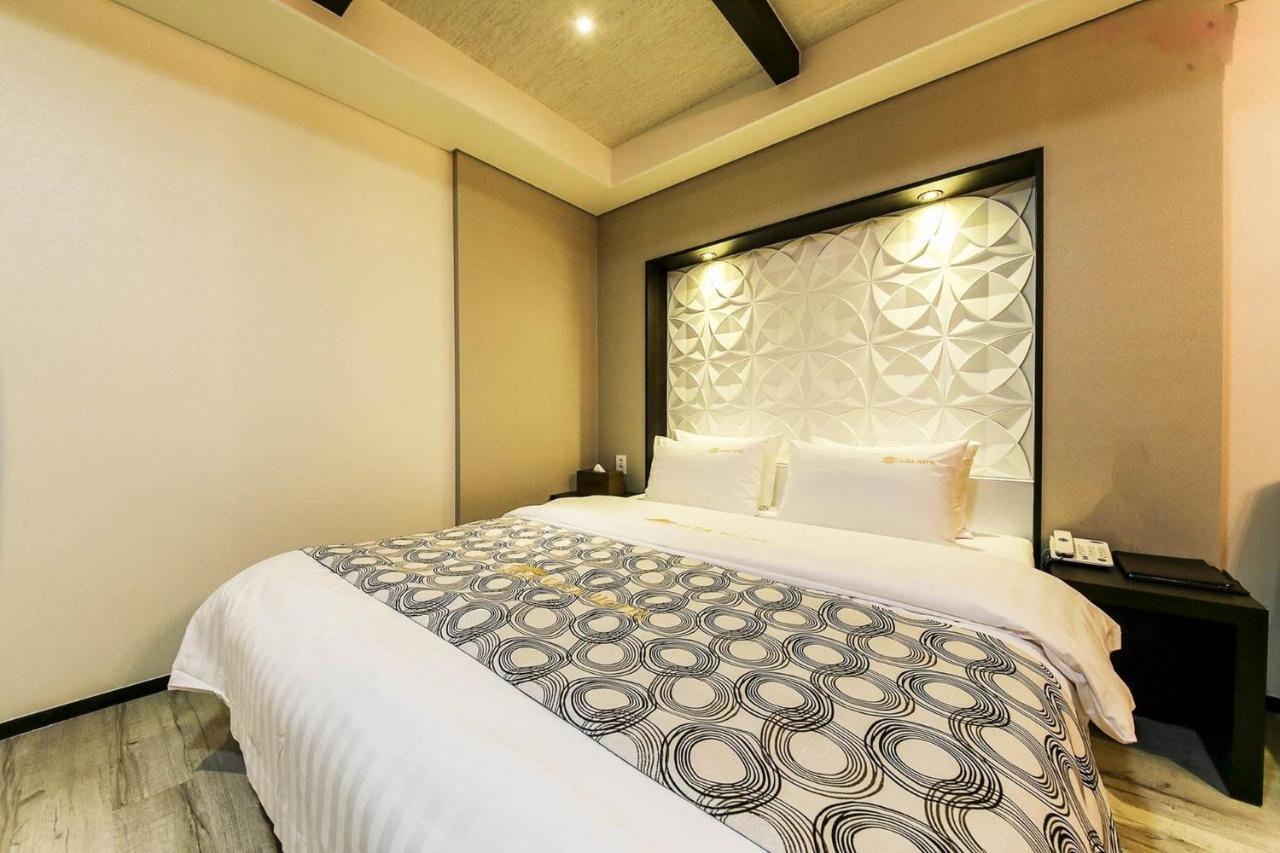 เอลกา ทัวริสต์ โฮเต็ล Hotel Hwaseong ภายนอก รูปภาพ
