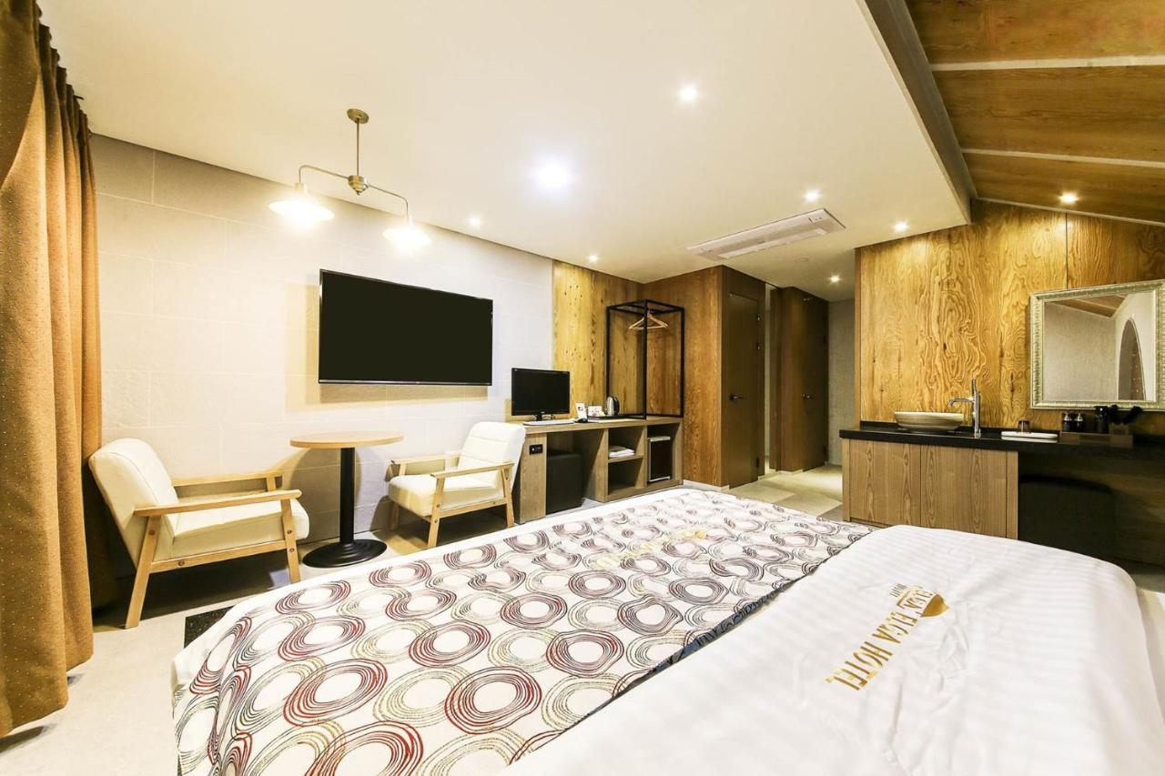เอลกา ทัวริสต์ โฮเต็ล Hotel Hwaseong ภายนอก รูปภาพ