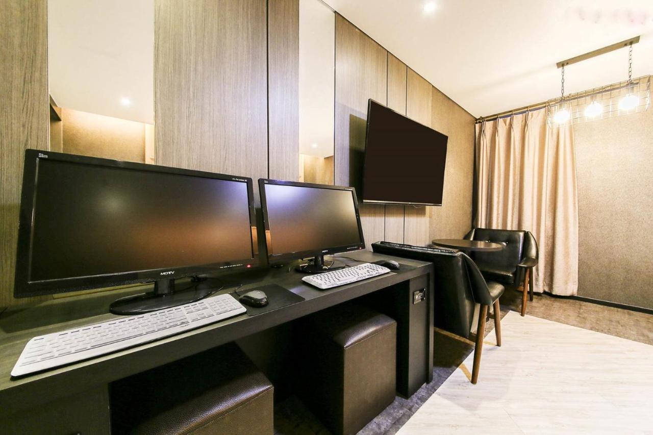 เอลกา ทัวริสต์ โฮเต็ล Hotel Hwaseong ภายนอก รูปภาพ