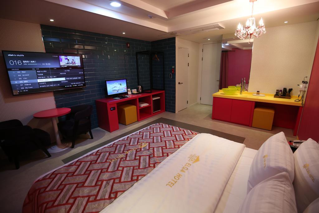 เอลกา ทัวริสต์ โฮเต็ล Hotel Hwaseong ภายนอก รูปภาพ